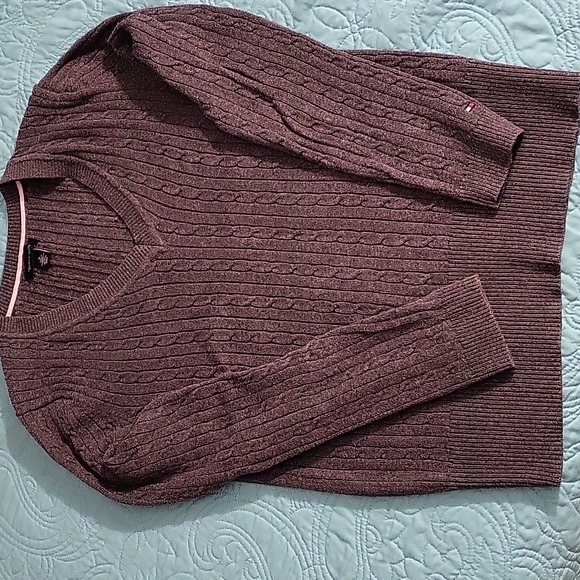 Tommy Hilfiger cable-knit sweater. Charcoal gray. Size M - Picture 5 of 11